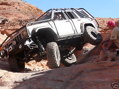 Front XJ Cherokee 1310 CV Driveshaft [Extreme Duty Series]